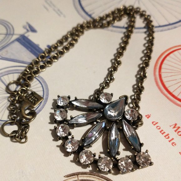 Banana Republic Antique Look Necklace - Picture 1 of 3